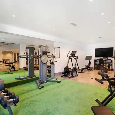 Villa Infinity